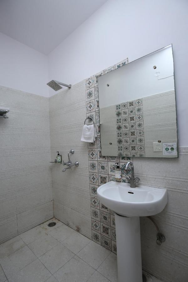 Hotel Pearl Grand & Banquet Zirakpur Zewnętrze zdjęcie