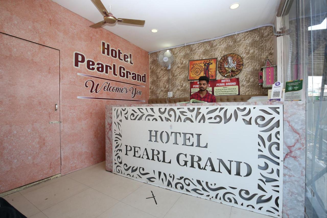 Hotel Pearl Grand & Banquet Zirakpur Zewnętrze zdjęcie