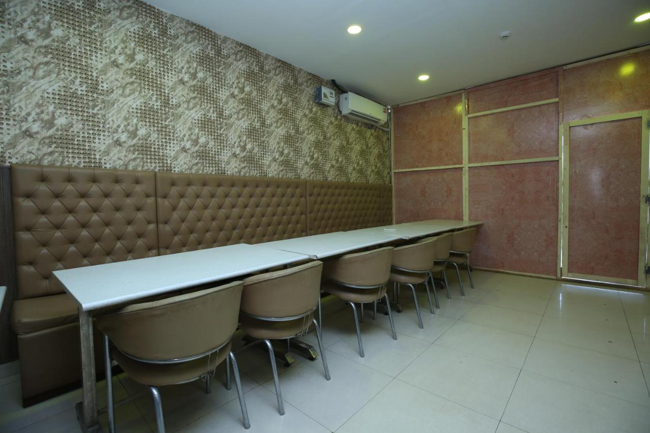 Hotel Pearl Grand & Banquet Zirakpur Zewnętrze zdjęcie